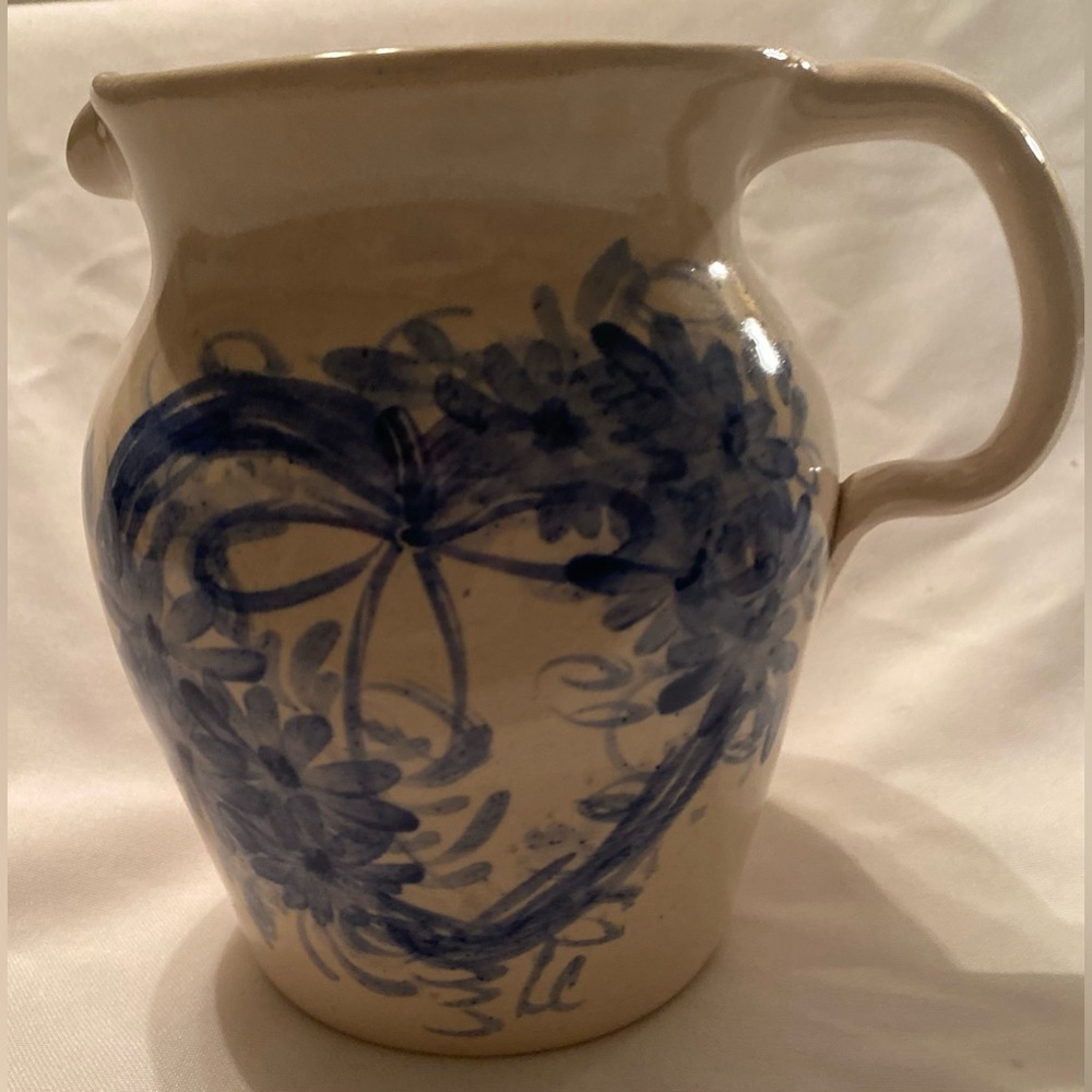 Casey Pottery Stoneware Pitcher w Cobalt Blue Heart Wreath Hand painted Signed